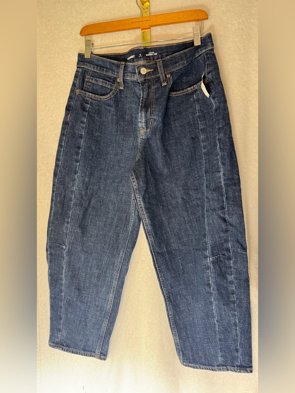 OLD NAVY High-Waisted Baggy Barrel Ankle Jeans